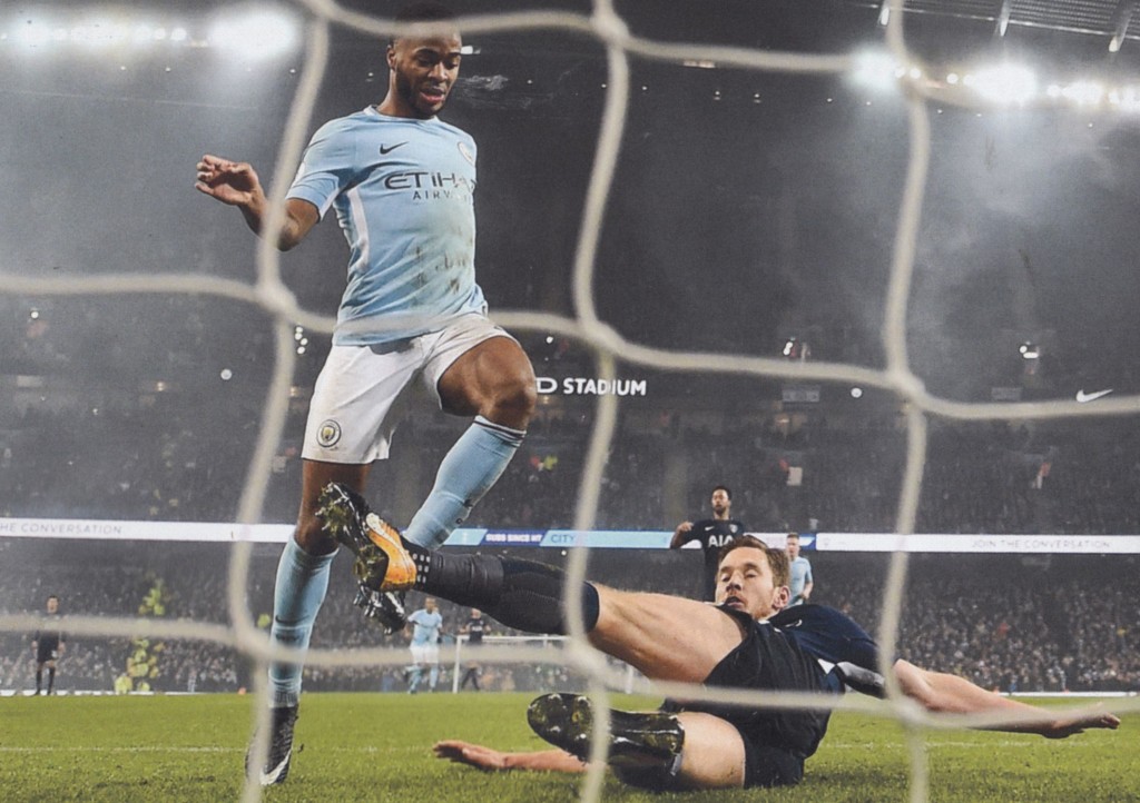 tottenham home 2017 to 18 action