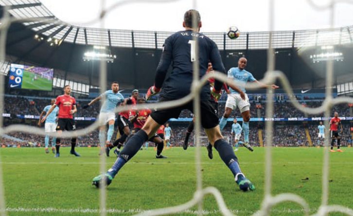 man utd home 2017 to 18 kompany goal