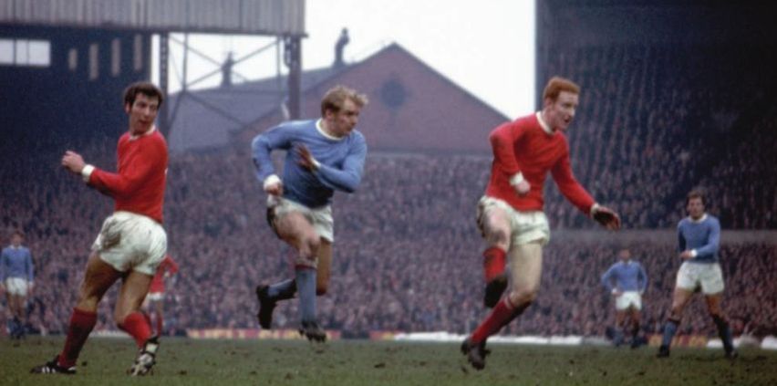 Man Utd Away 1969-70 action2