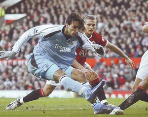 Man u away 2006 to 07 action Man u away 2006 to 07 action