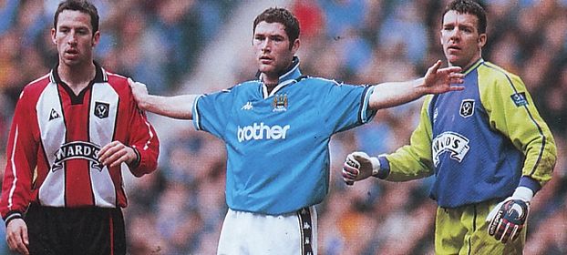 Sheffield united home 1997 to 98 action