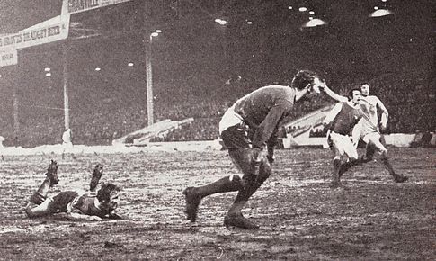 arsenal home 1969 to 70 bowyer goala