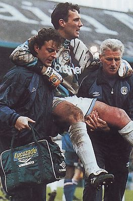 cardiff fa cup 1993 to 94 coton injury