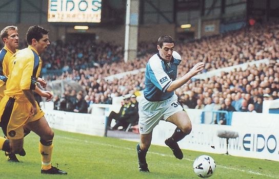 charlton home 1999 to 00 action charlton home 1999 to 00 action