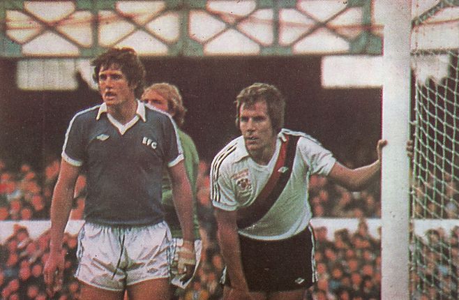 everton away 1977 to 78 action