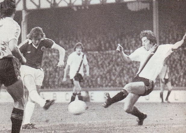everton away 1978 to 79 action