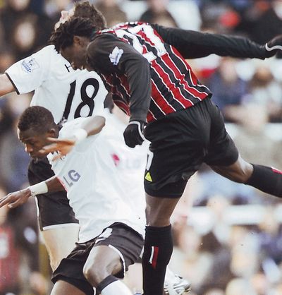 fulham away 2008-09 benjani goal fulham away 2008-09 benjani goal