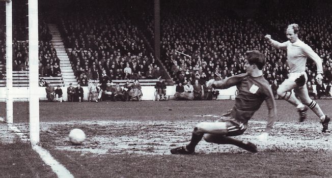 fulham home 1967-68 clarke goal