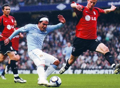 fulham home 2009 to 10 action2 fulham home 2009 to 10 action2