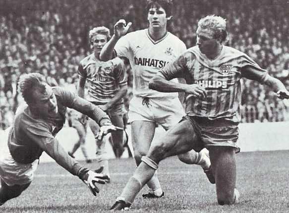 huddersfield home 1984 to 85 baker goal huddersfield home 1984 to 85 baker goal