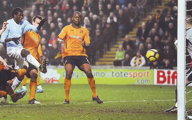 hull away 2009 to 10 adebayor goal