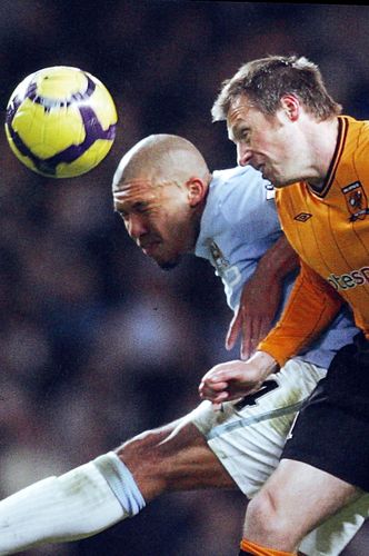 hull home 2009 to 10 action2