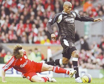 liverpool away 2006 to 07 action3