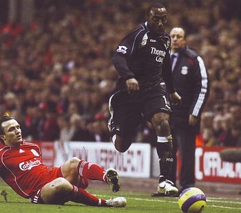 liverpool away 2006 to 07 action6