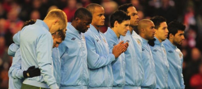 liverpool away 2011 to 12 silence for gary speed