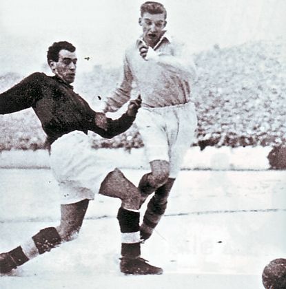 liverpool home fa cup 1955 to 56 action liverpool home fa cup 1955 to 56 action