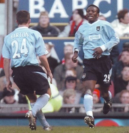 man utd away 2003 to 04 swp goal celeb man utd away 2003 to 04 swp goal celeb