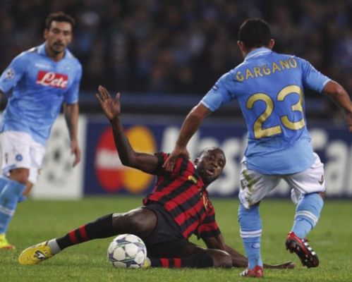 napoli away 2011 to 12 action