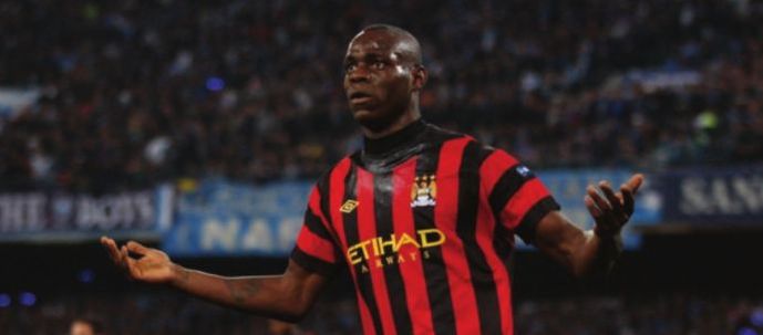 napoli away 2011 to 12 balotelli goal