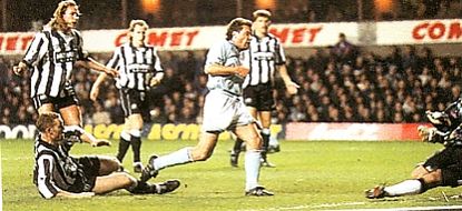 newcastle cola cup away 1994 to 95 rosler goal