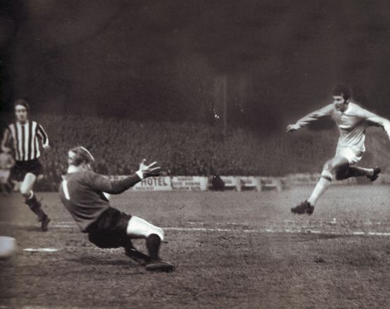 newcastle home fa cup 1968 to 69 young goal