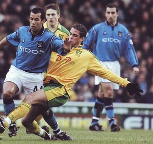 norwich home 2001 to 02 action2
