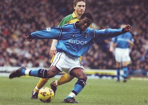 norwich home 2001 to 02 action3