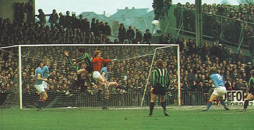 plymouth away lge cup 1973 to 74 action
