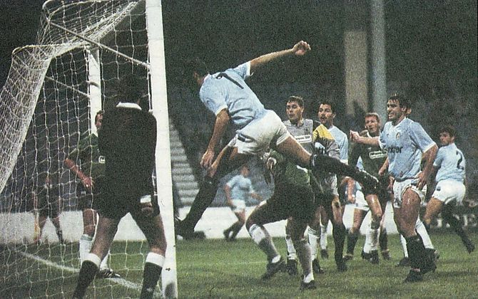 plymouth home littlewoods cup 1988 to 89 white goal