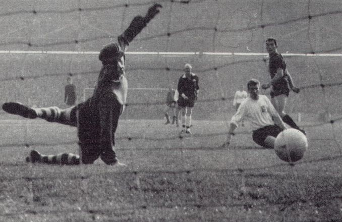 preston away1965-66 ralph brand goal