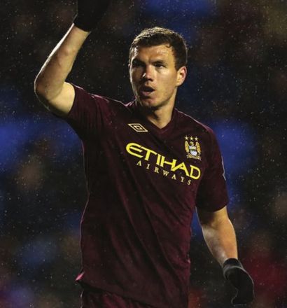 reading away 2012 to 13 dzeko goal