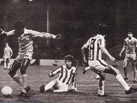 stoke home league cup 1980 to 81 action2