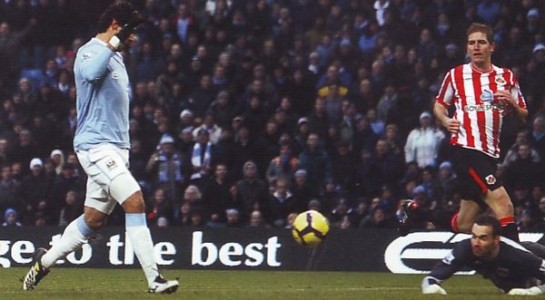 sunderland home 2009 to 10 1st santa goal sunderland home 2009 to 10 1st santa goal