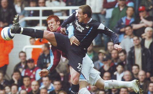 whu away 2005 to 06 action