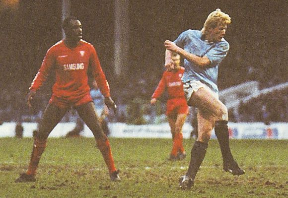 wimbledon home 1989 to 90 hendry goal