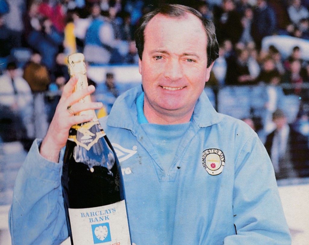 1988 to 89 Machin Feb Barclays manager of the month