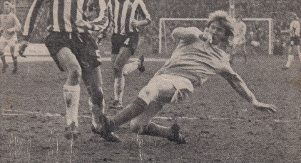 sheff utd home 1973 to 74 action3