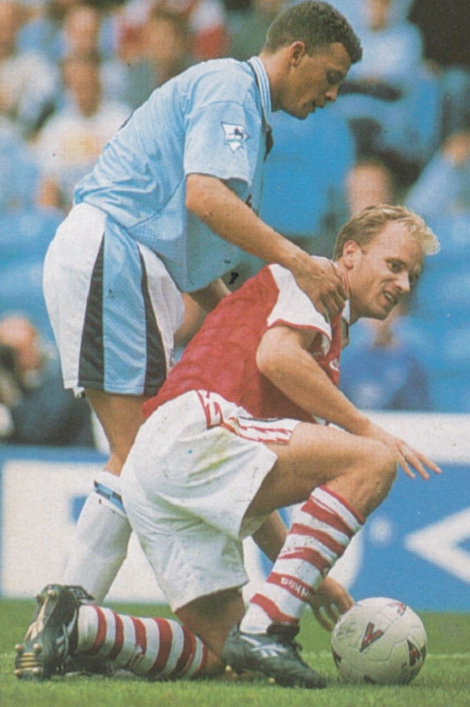 arsenal home 1995 to 96 action10