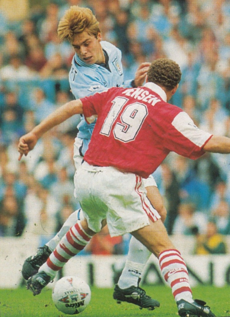 arsenal home 1995 to 96 action12