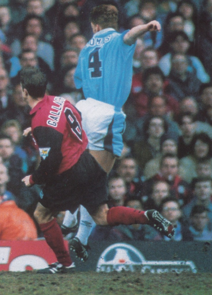 blackburn home 1995 to 96 lomas goal4