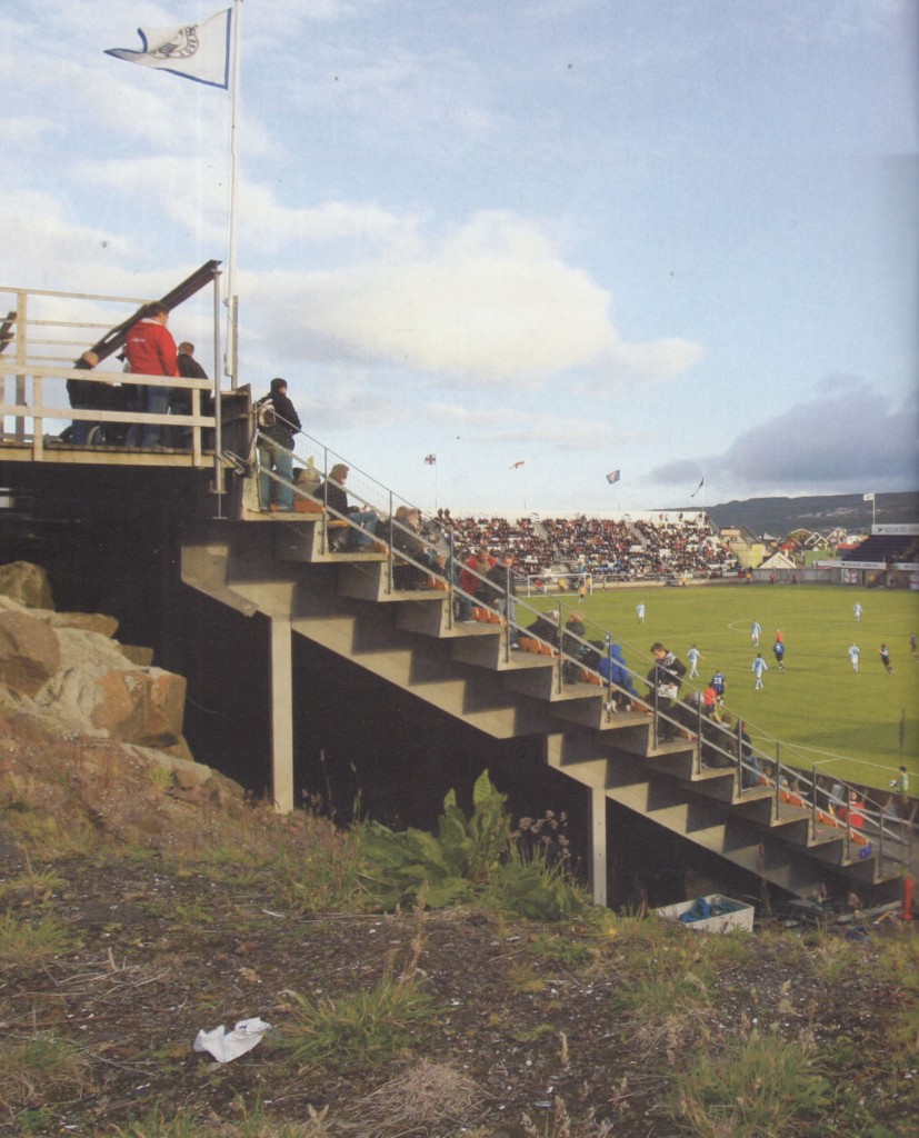 eb streymour away 2008 to 09 ground