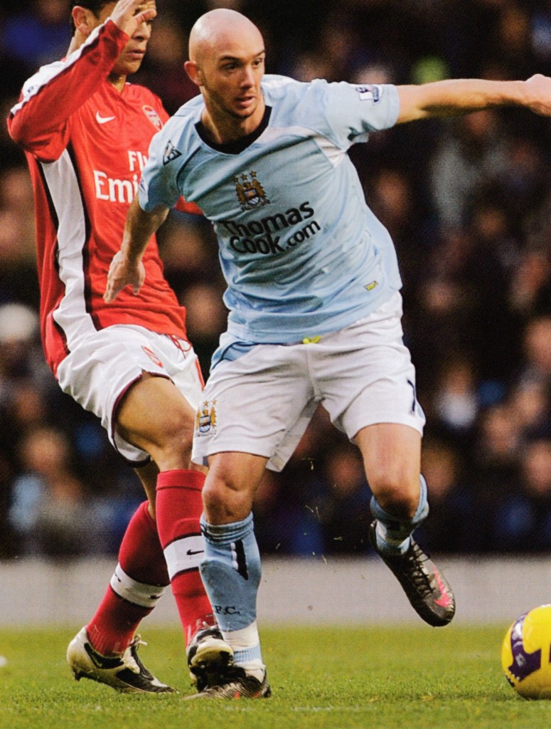 arsenal home 2008 to 09 action775