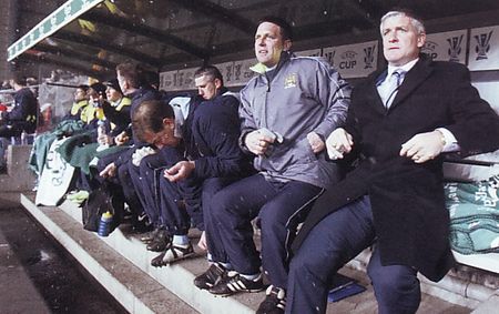 copenhagen away 2008 to 09 city bench