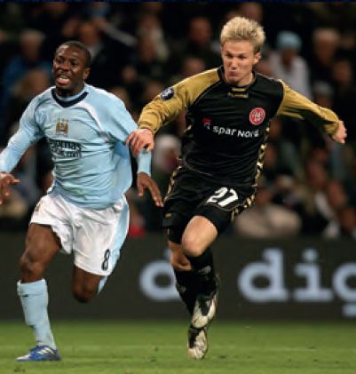 aalborg home 2008 to 09 action7