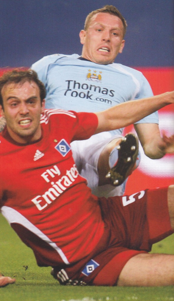 hamburg away 2008 to 09 action097