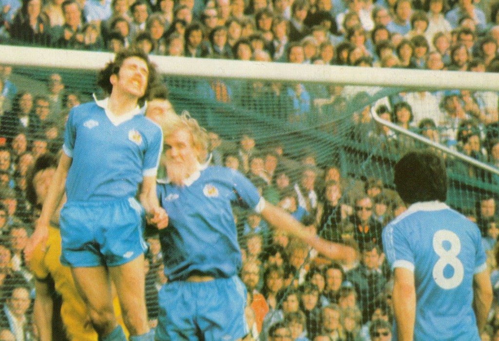 wolves home 1978 to 79 action 34