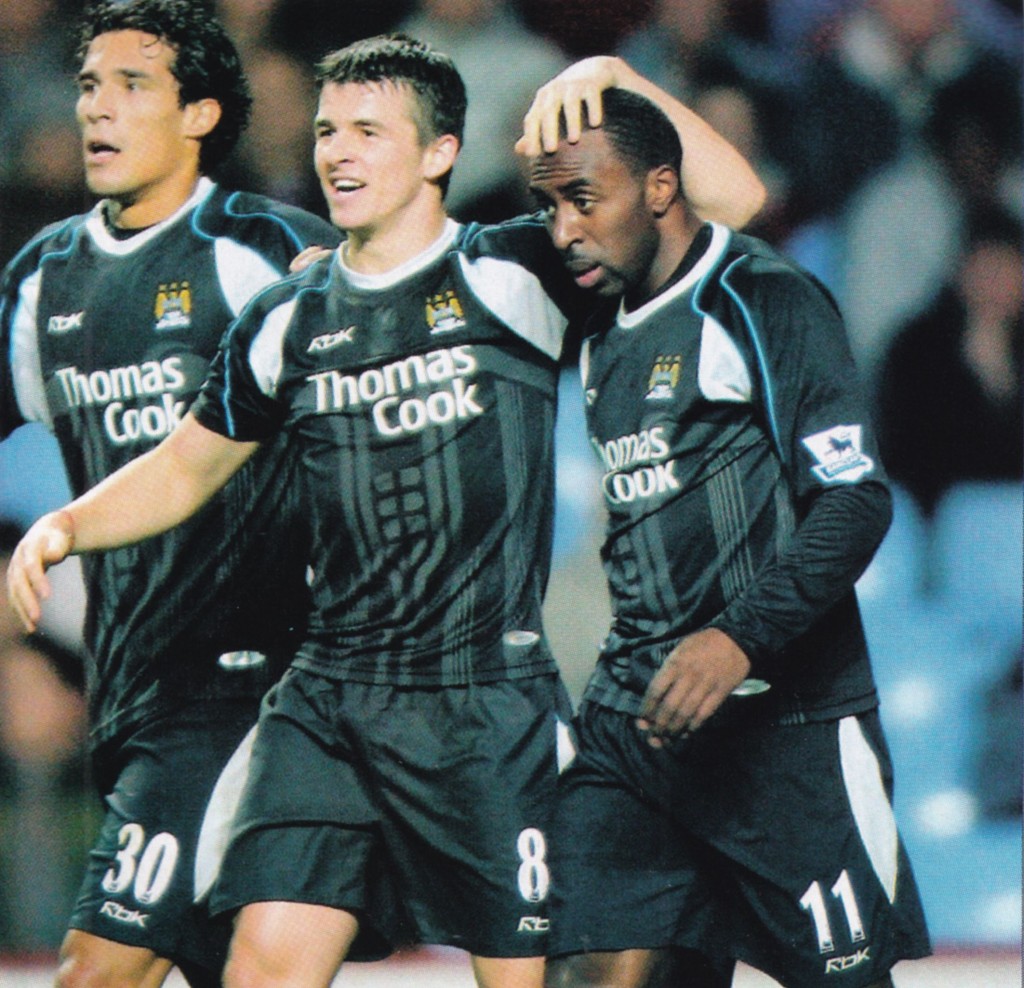 aston villa away 2006 to 07 vassell goal3
