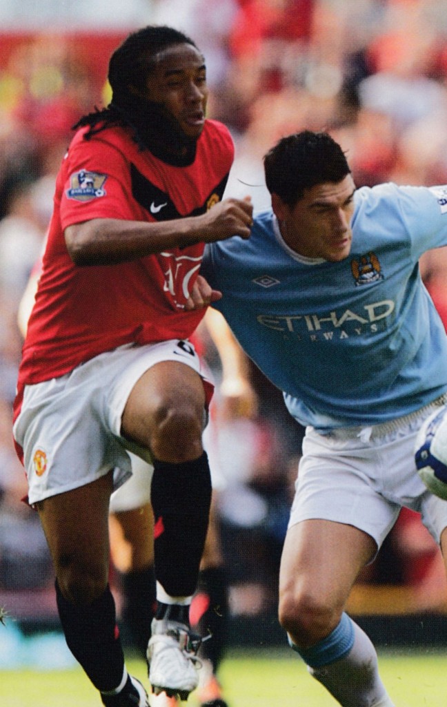 man utd away 2009 to 10 action003