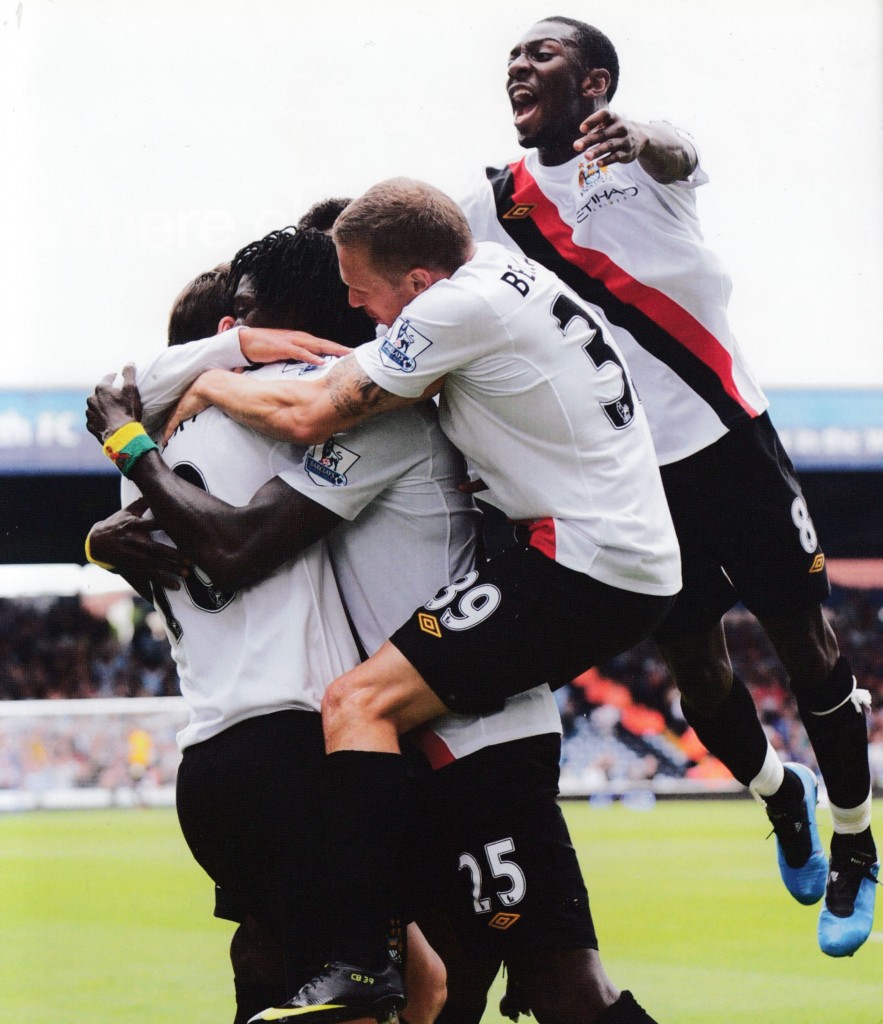 portsmouth away 2009 to 10 adebayor goal87