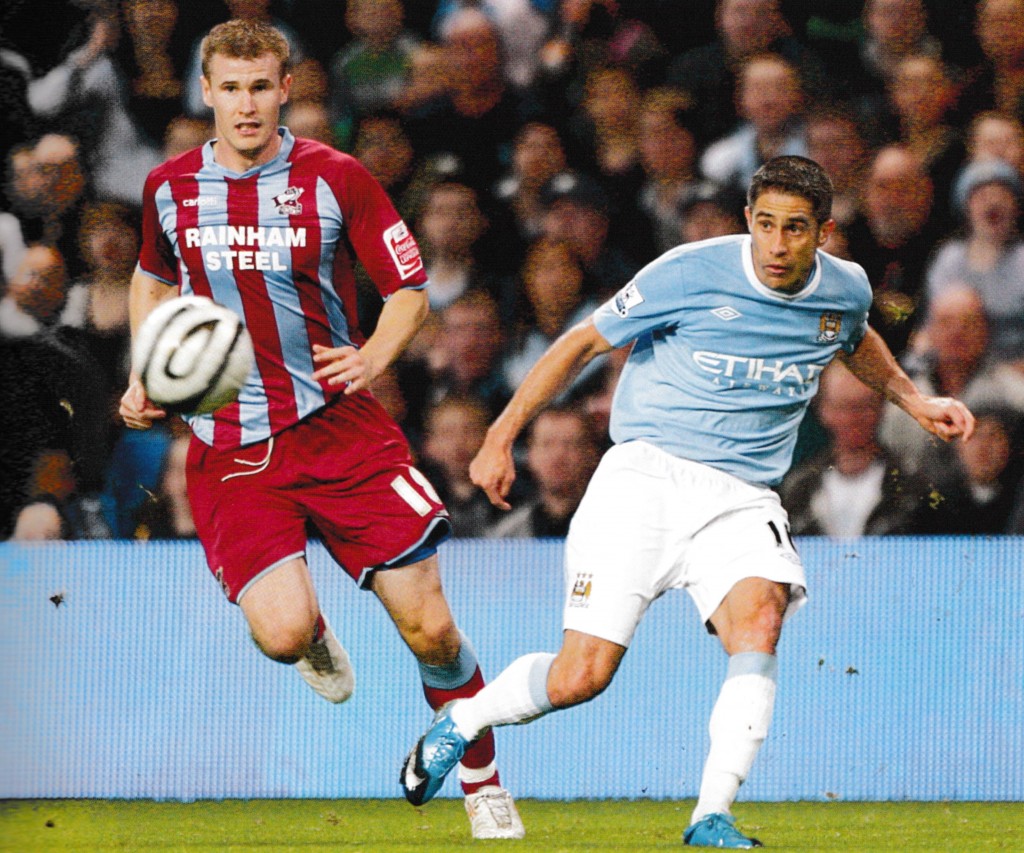 scunthorpe carling cup 2009 to 10 action8812